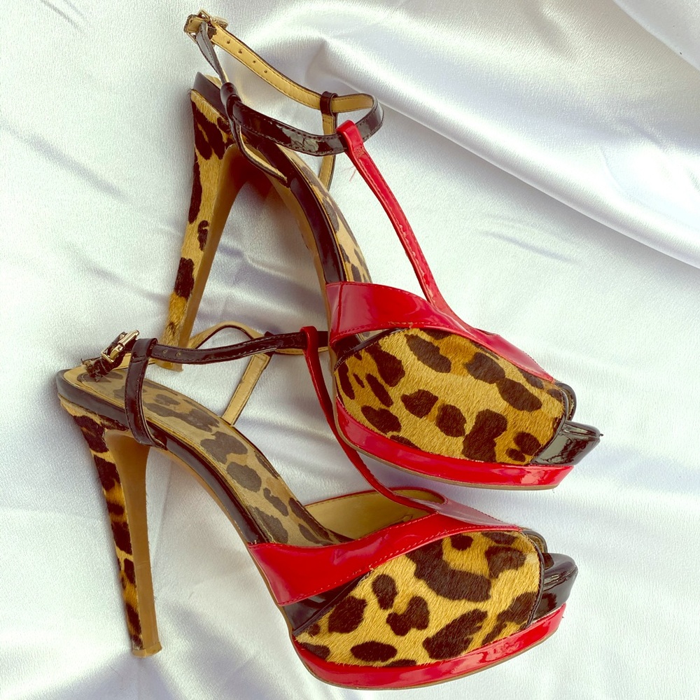 Gianni Bini Calf Hair Cheetah print Heels used